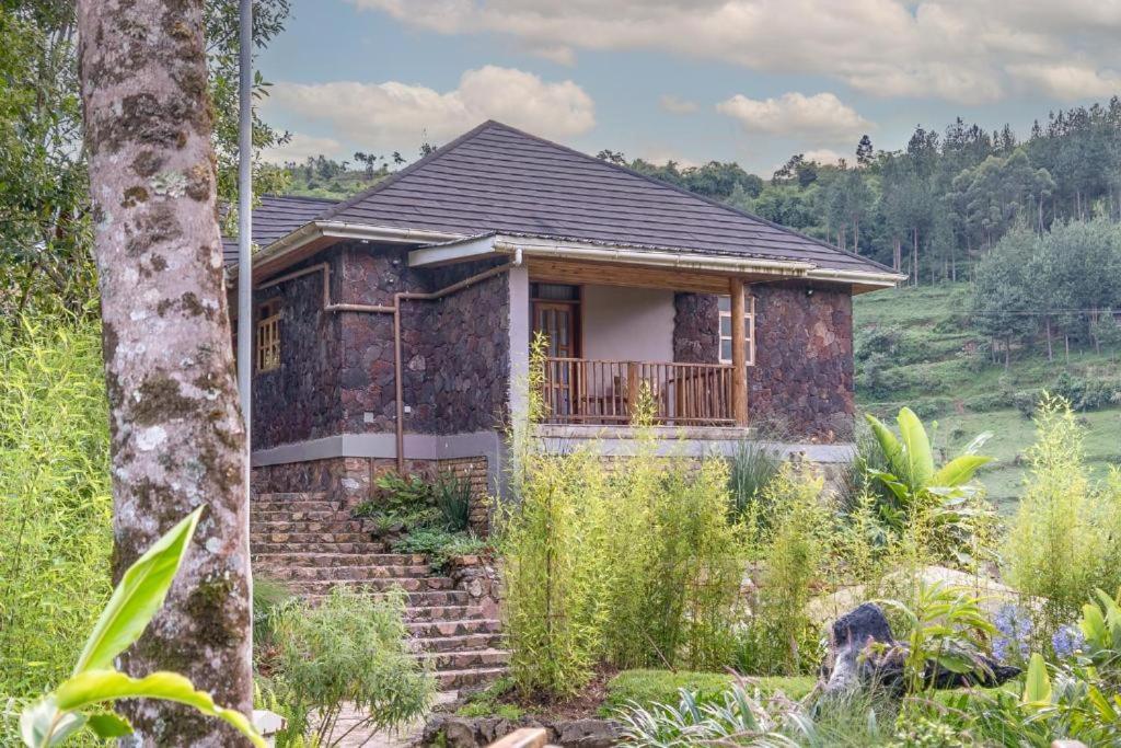 Gorilla Leisure Lodge Kisoro Exterior foto